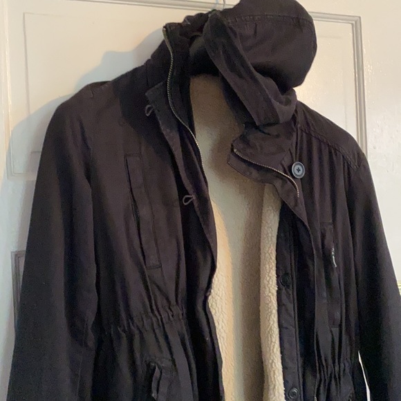Gap black coat with removable inner lining! - Picture 2 of 6
